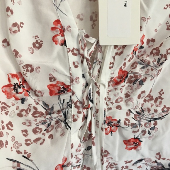 PB Blue Life lillia top in ivory floral NWT size S - Picture 5 of 13